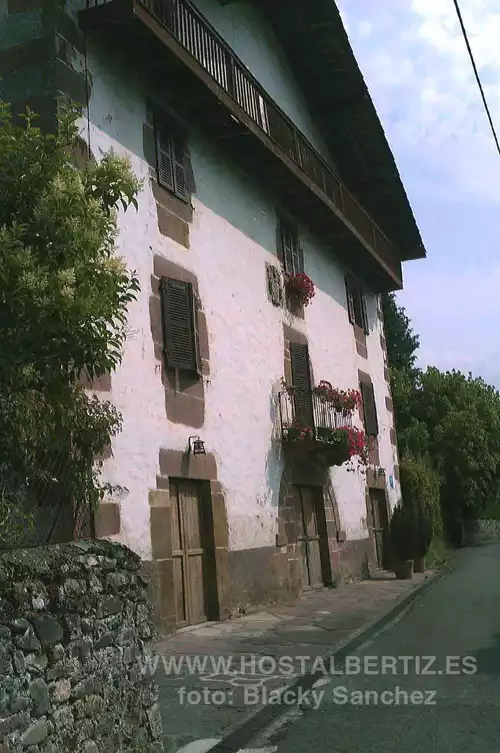 Hostal Bertiz